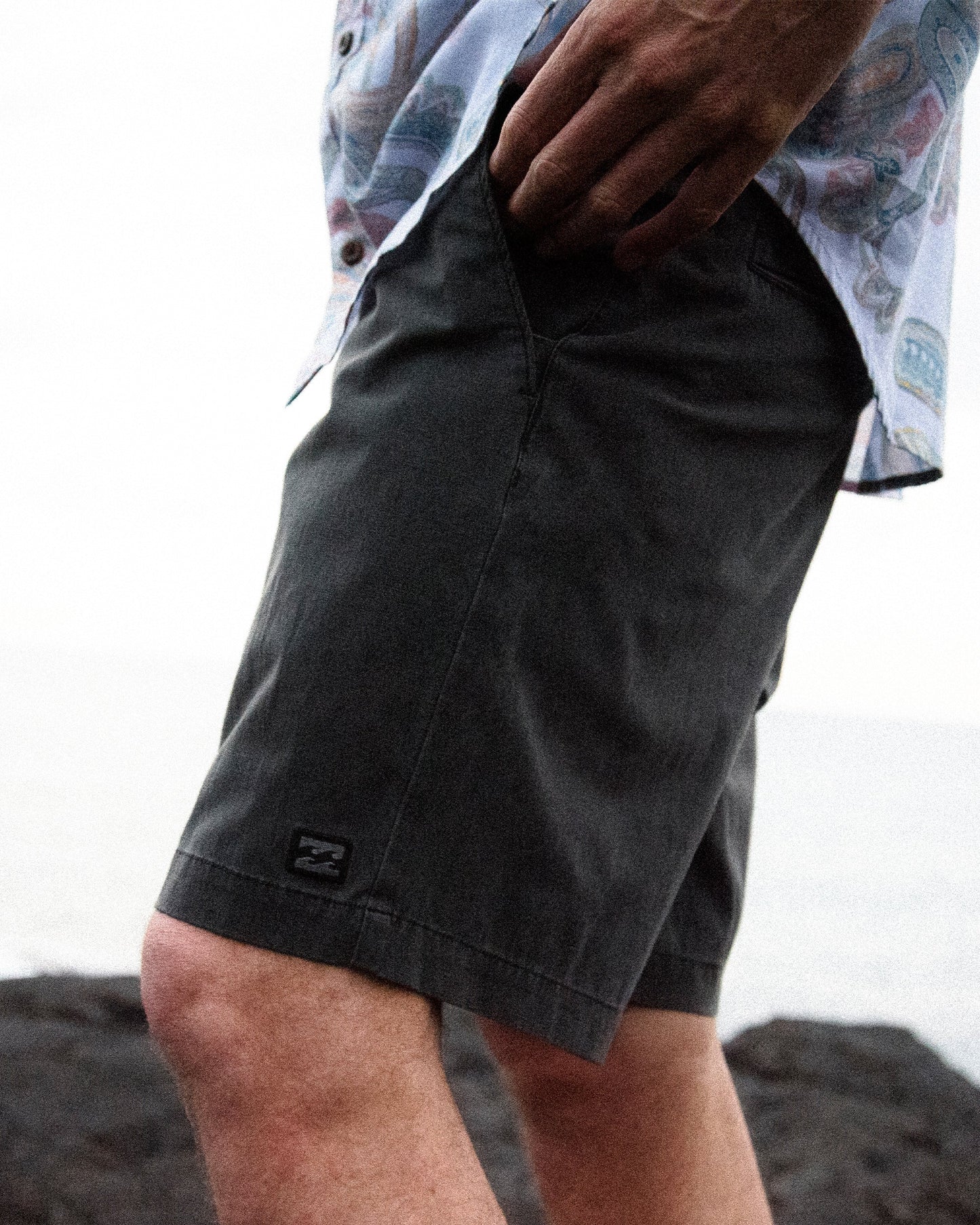 Mens Crossfire Wave Washed 18" Hybrid Submersible Shorts