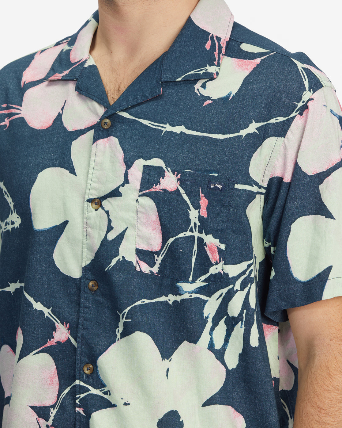 Mens Sundays Vacay Shirt