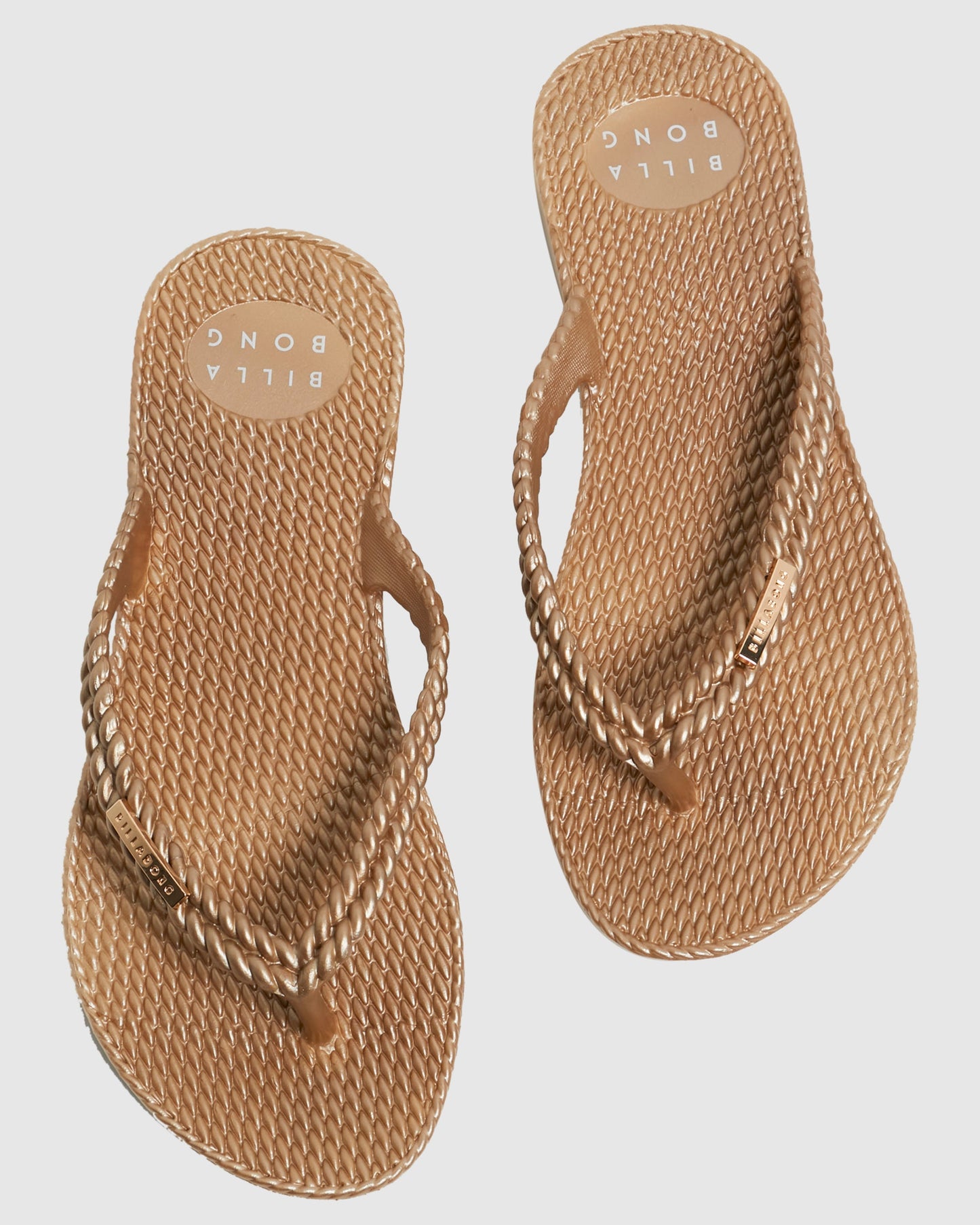 Womens Kick Back Metallic Flip-Flops